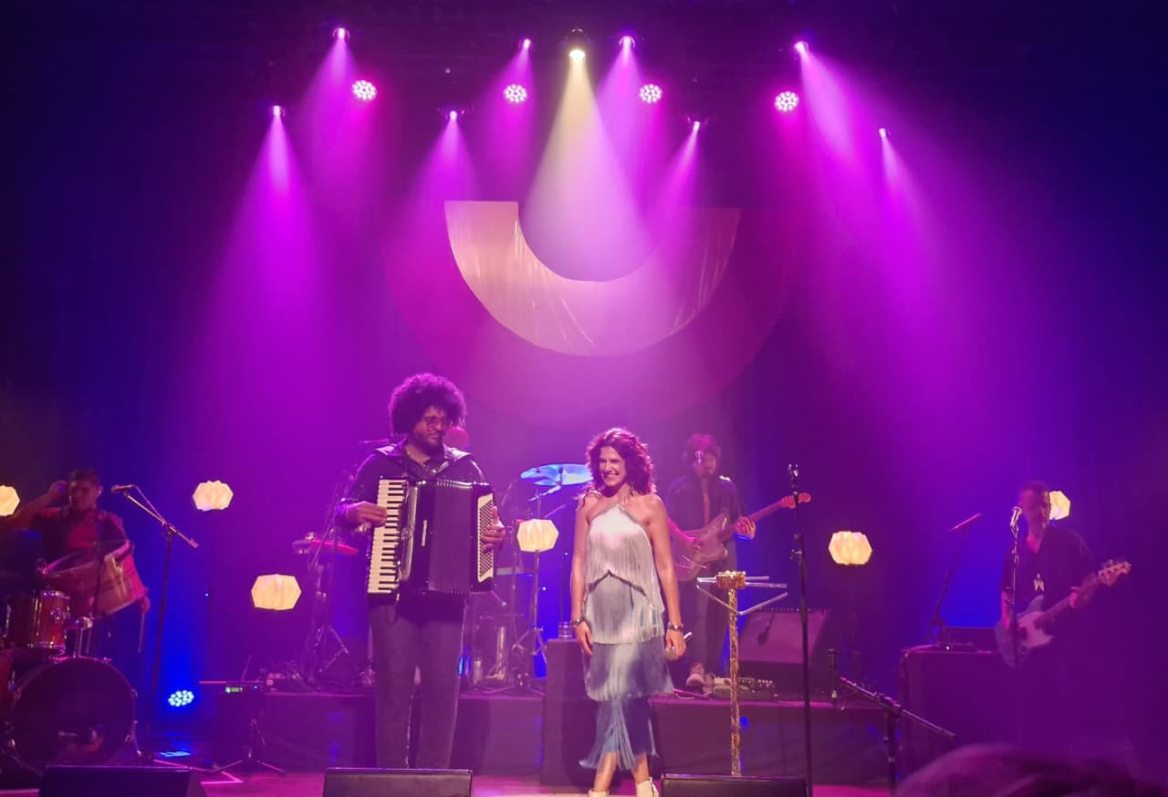 Mariana Aydar e Mestrinho gravam audiovisual em SP e mostram que o Forró pode olhar para o futuro sem esquecer suas raízes