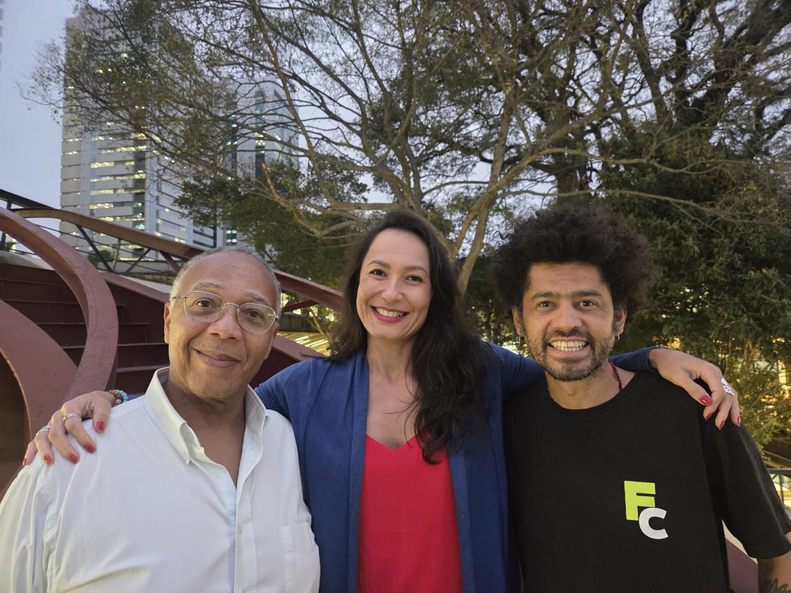 Com Alex Corrente e Lino de França, Aline Pocahontas inicia turnê na Europa e reforça a internacionalização do Forró